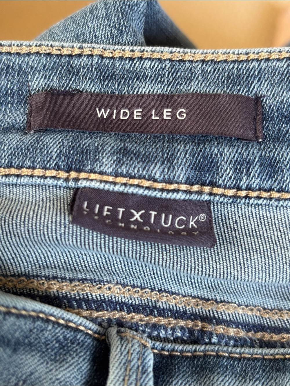 NYDJ Light Blue (Loire) Ankle Length Teresa Wide-Leg Jeans - NWT -size 12 - Picture 9 of 13